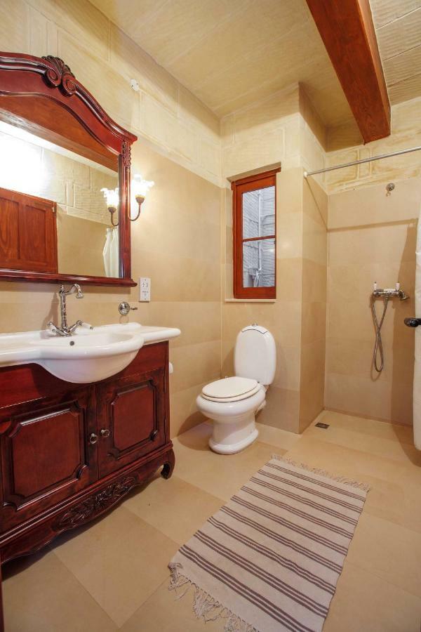 Il-Palma Holiday Farmhouse With Sunny Private Pool In Island Of Gozo Għarb Esterno foto